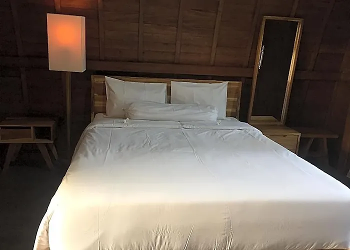 Hotel Kubu Selat 5*