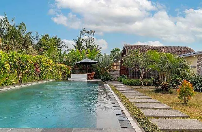 Kubu Selat ホテル 5*