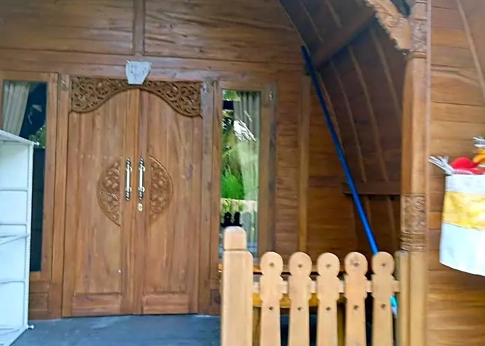 Kubu Selat ホテル バリ島