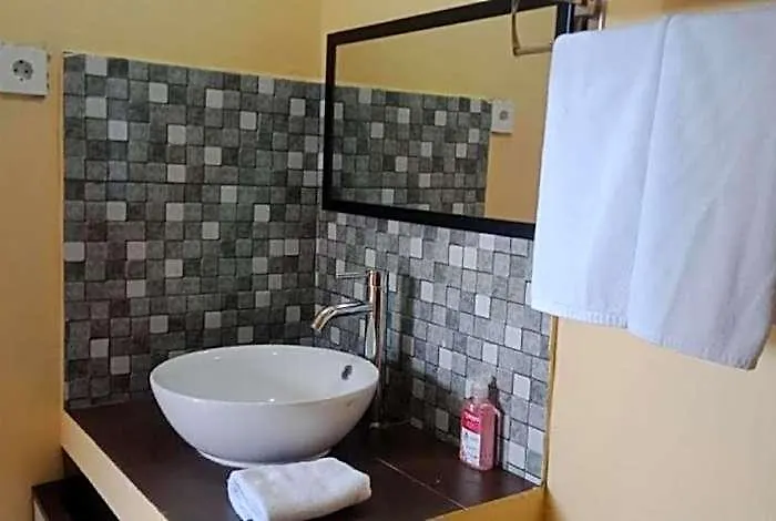 Kubu Selat 5* バリ島